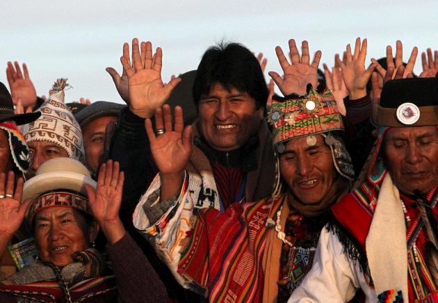 LOS AIMARAS CELEBRAN CON EL PRESIDENTE EVO MORALES EL AÑO NUEVO ANDINO 5.519